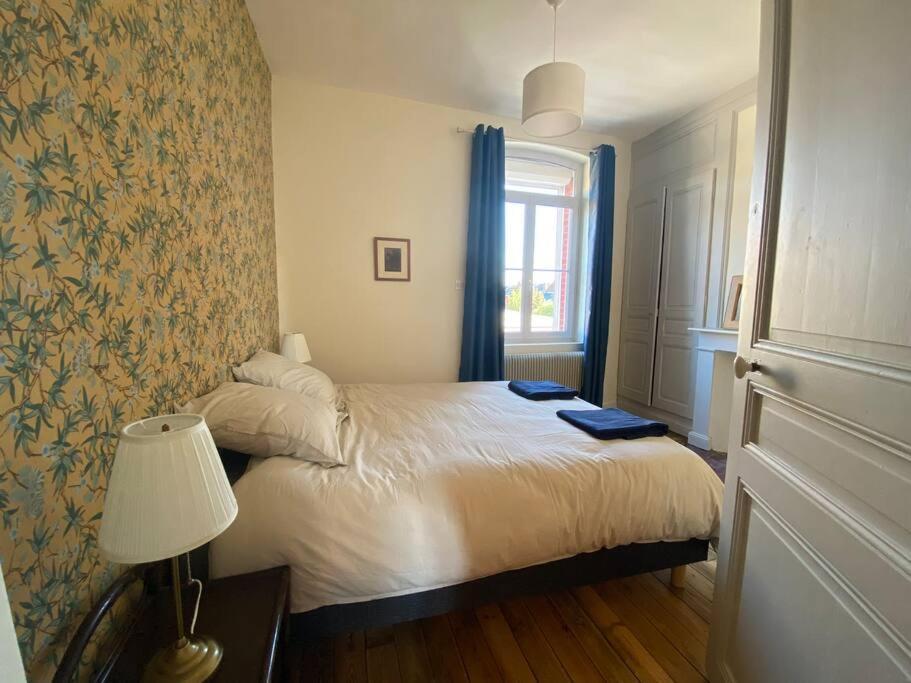 Maison De Charme - 4 Chambres - Courette & Parking Gratuit Amiens Exteriör bild