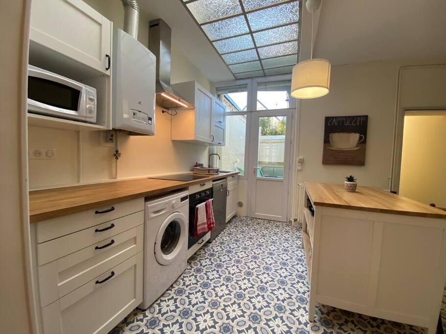 Maison De Charme - 4 Chambres - Courette & Parking Gratuit Amiens Exteriör bild